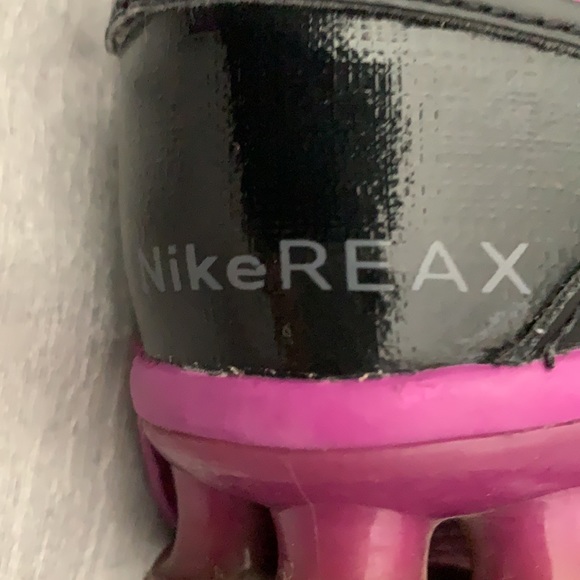 Nike Reax Sneakers - Picture 10 of 10